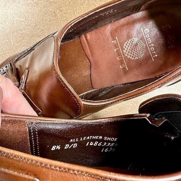 STAFFORD, COMFORT PLUS,MENS BROWN LEATHER LOAFERS. WINGTIP, SLIP-ONS.SIZE 8 1/2D - Picture 9 of 9